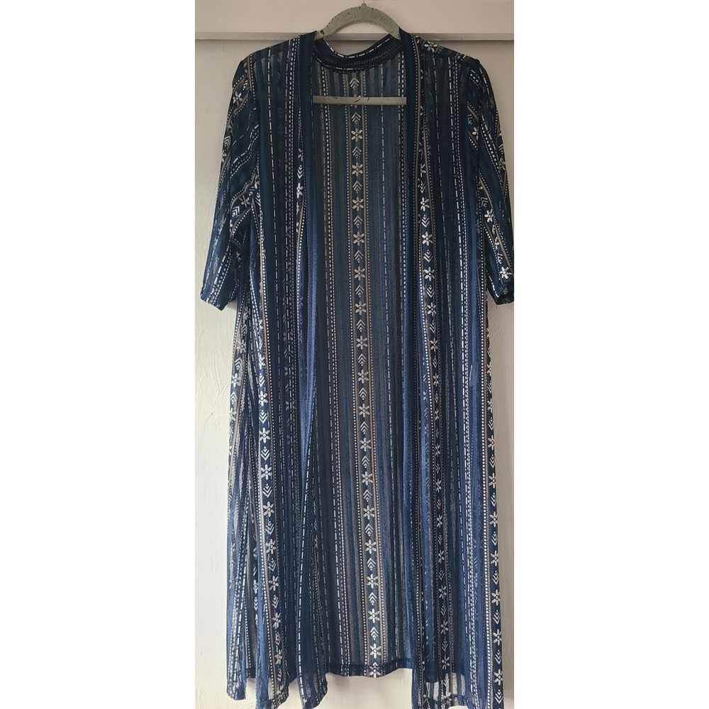 Beautiful Patterned Throw On